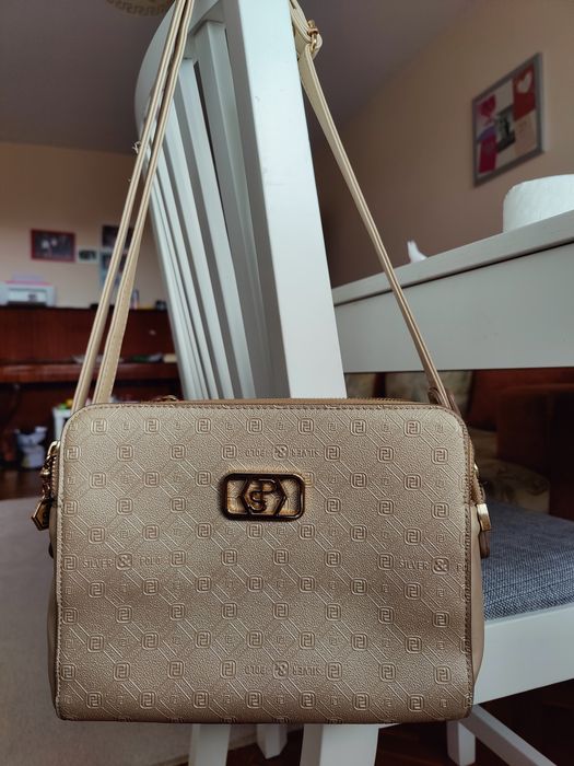 Дамска.    чанта