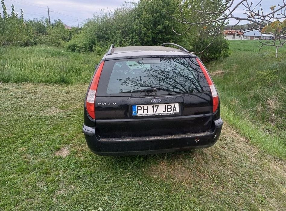 Ford monden de vânzare