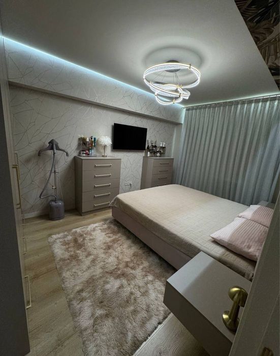 Продается квартира 4/1/4 на Ц-6 87м2 ремонт мебел иехника