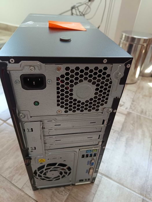 Mini Tower HP, i3, 4Gb cu CD-ROM