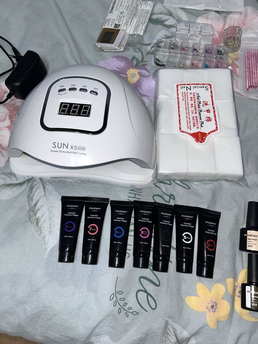 Set pentru manichiură – ideal pentru începători & pasionați