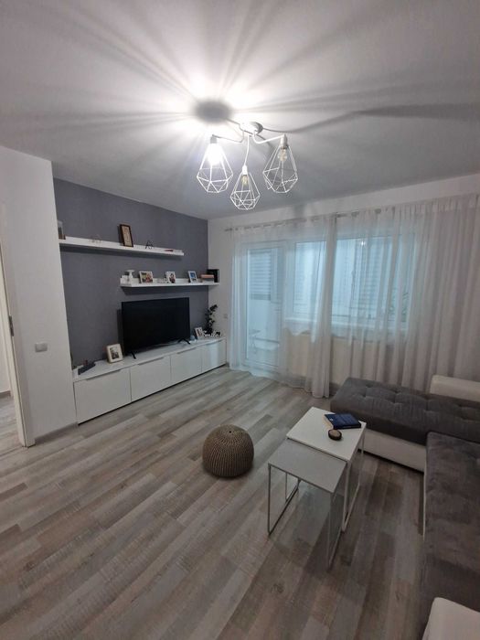 Proprietar,inchiriez apartament- bloc nou,mobilat MODERN.Comision 0%.