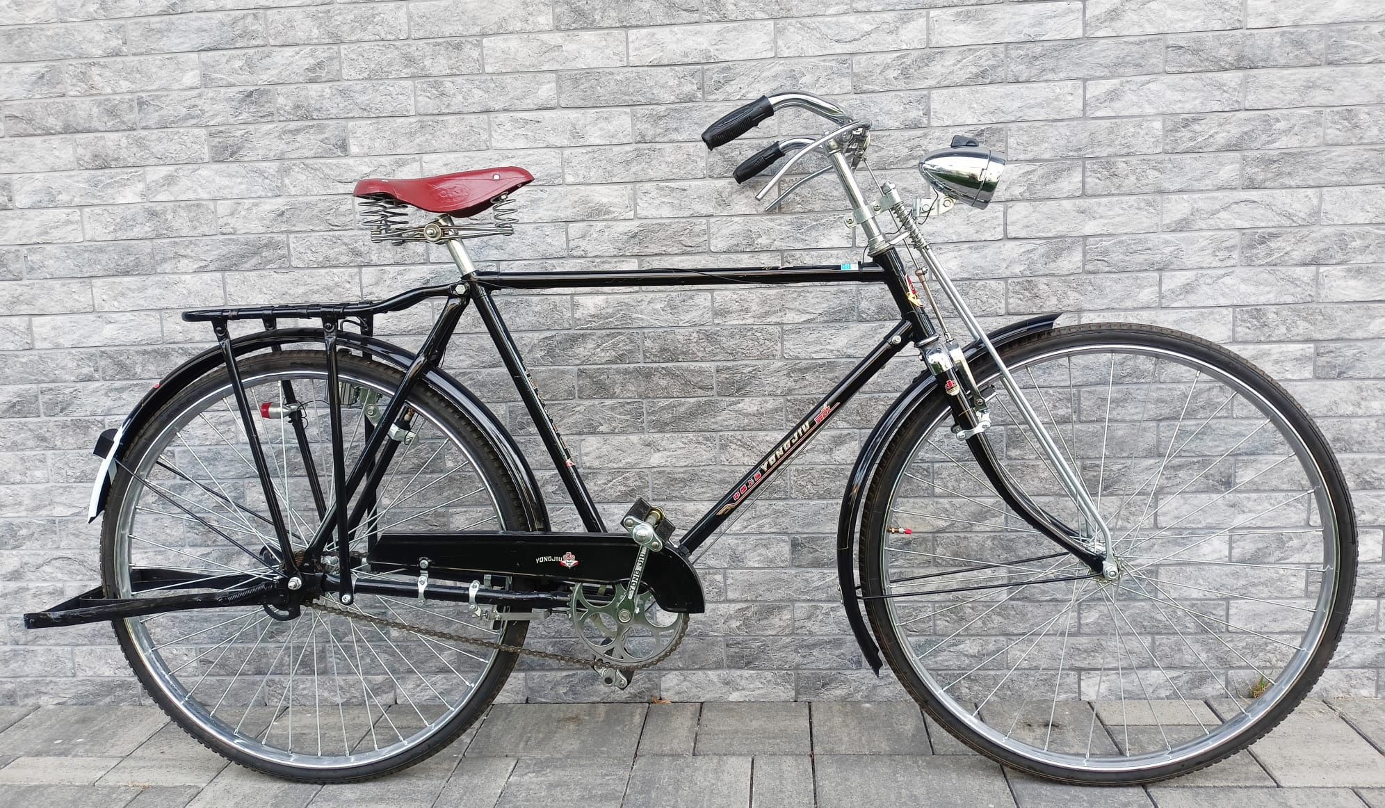 Bicicleta vintage, retro, cu frane pe janta