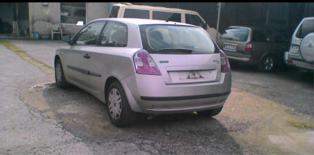 Fiat stilo 1.9 на части