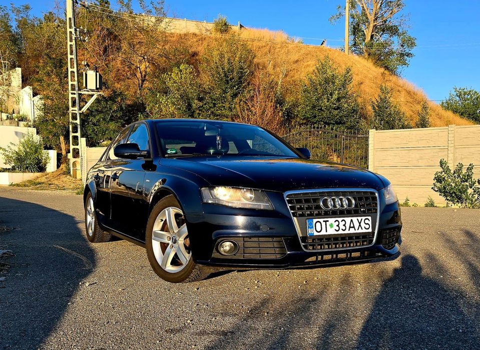 Audi A4 Audi A4 B8 2.0 TDI S-Line 2010