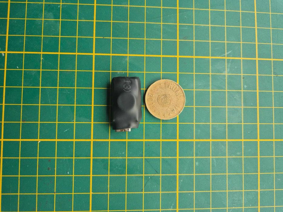 Voice recorder/reportofon ultra discret