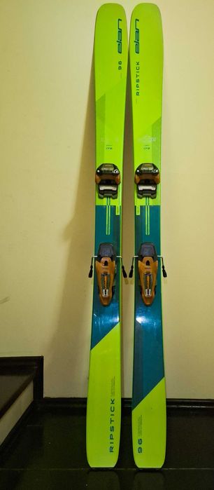 Schiuri Elan Ripstick