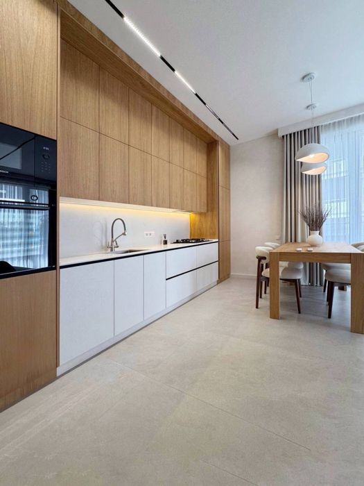 Продается ЕВРОЛЮКС 4/3/14 "Golden House" 88м2 Ц-1 с балконом