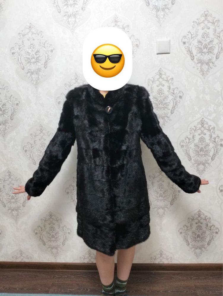 Продам норковую шубу