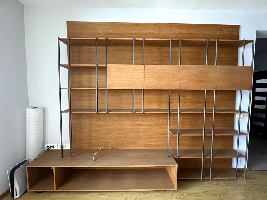 Vand mobila living/sufragerie