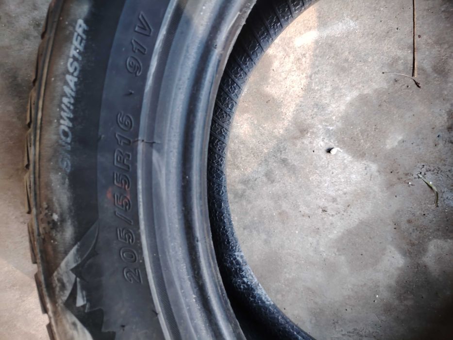 Зимни гуми 205/55/16