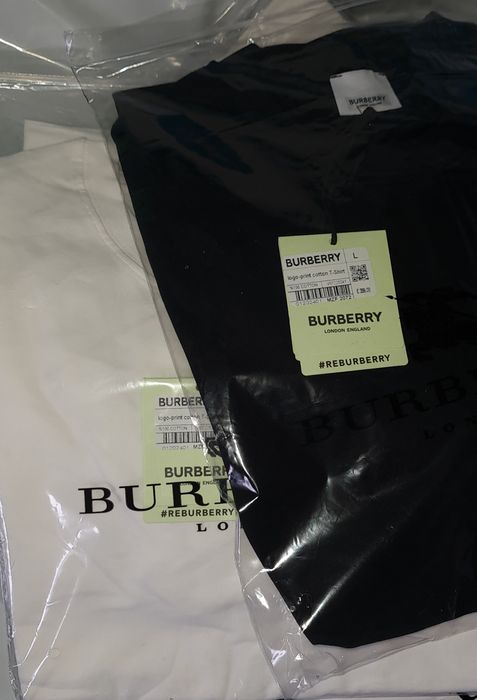 Tricou Burberry  / off white alb negru