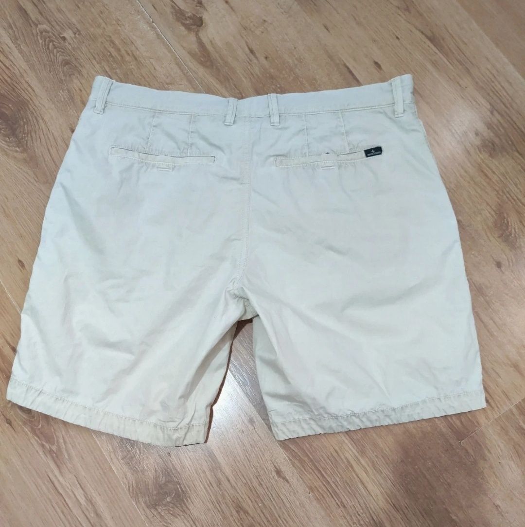 Pantaloni scurți Stone Island mărimea W38
