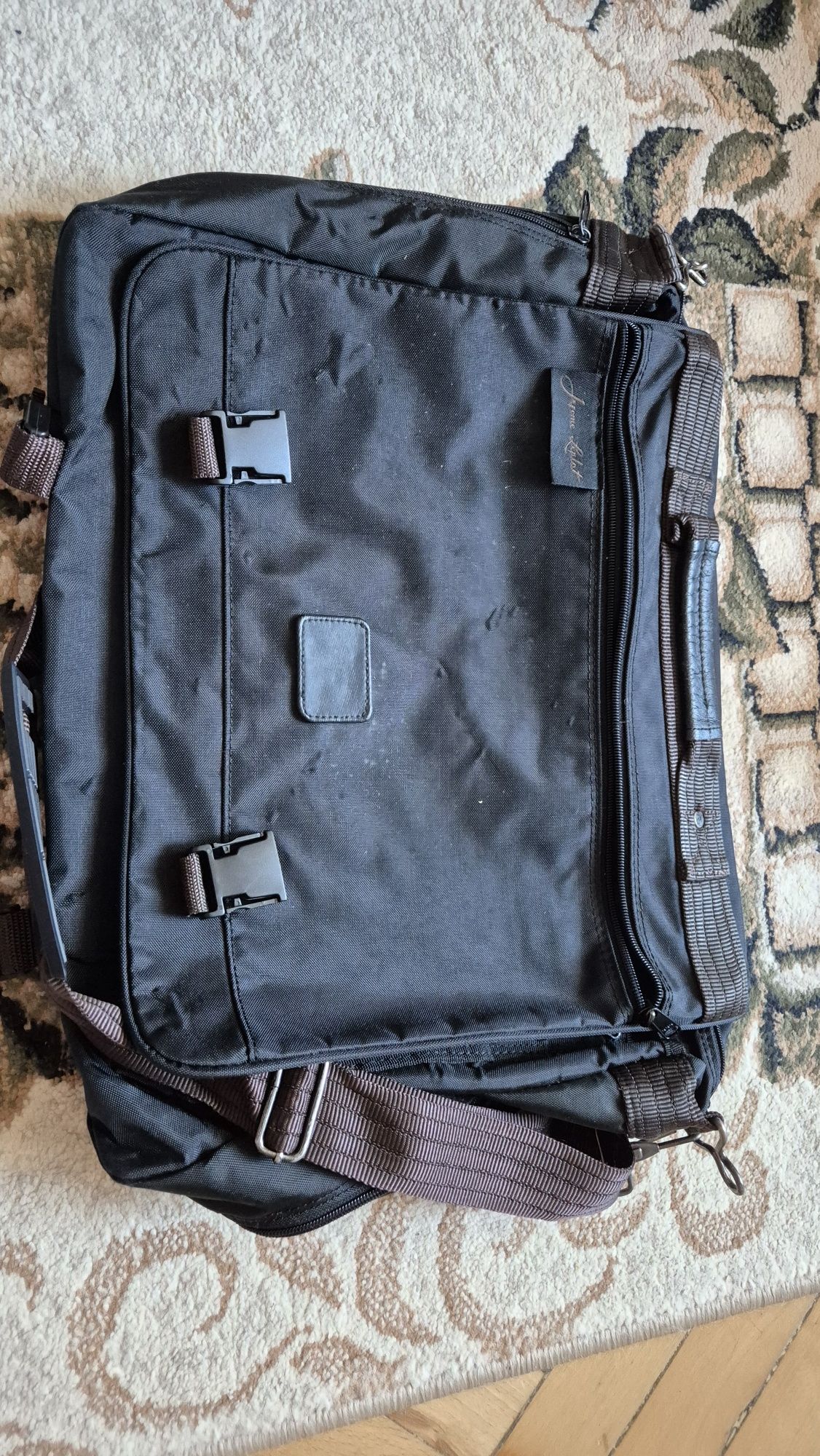 Geanta laptop neagra