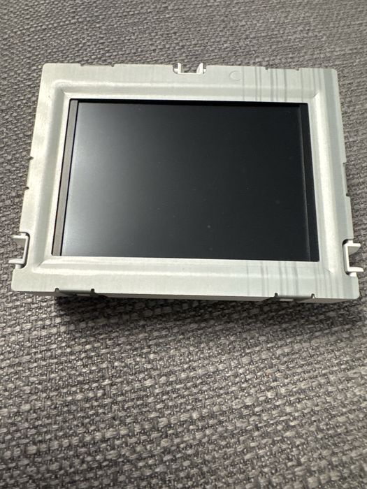 Ecran bord Peugeot 508