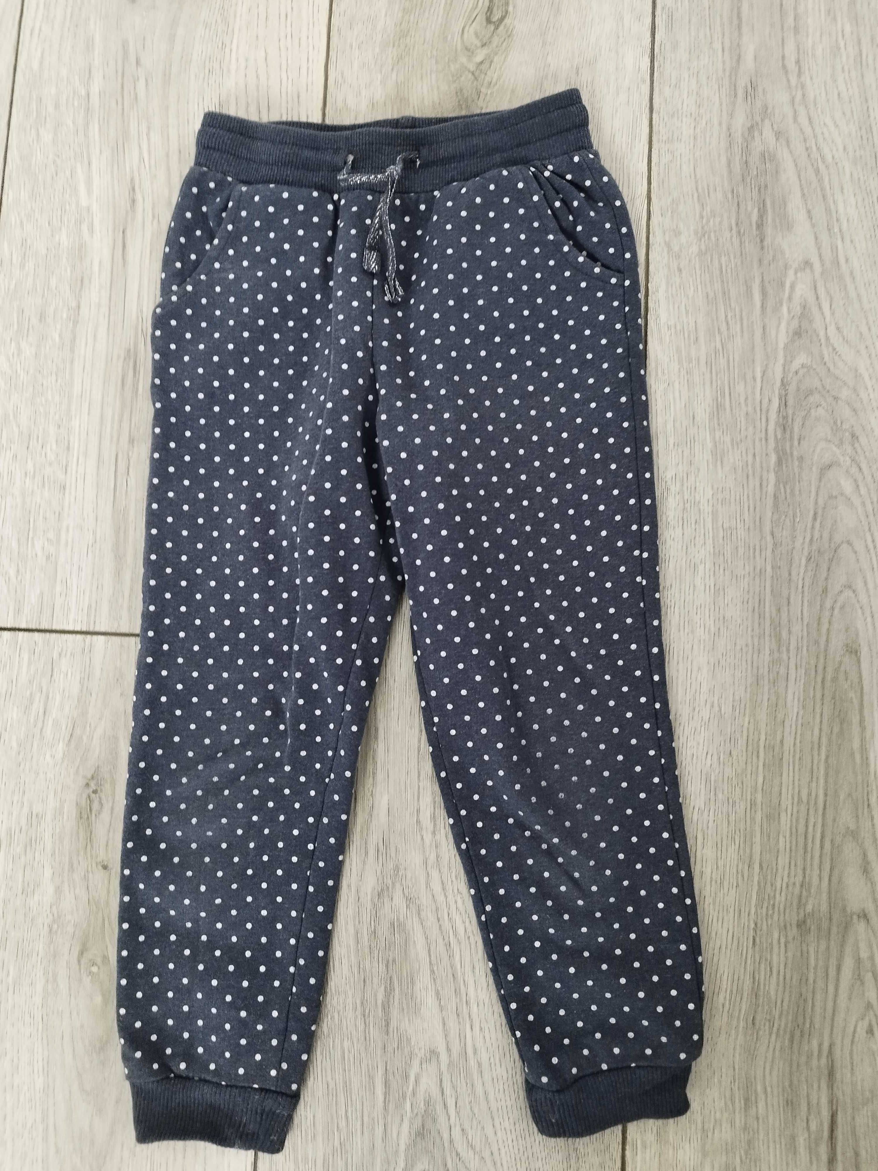 Pantalonii trening fetițe Nr 98/104