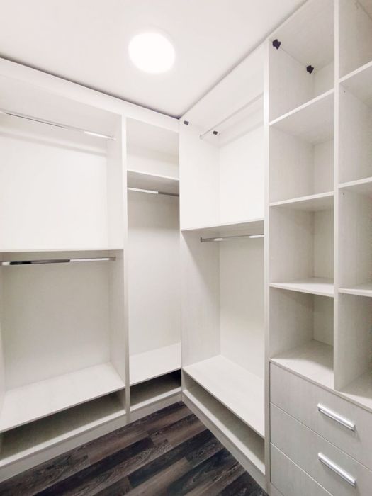 Сдается 2 ком Парк Бабура. Ул Ш.Руставели. Можно с маленькой собачкой