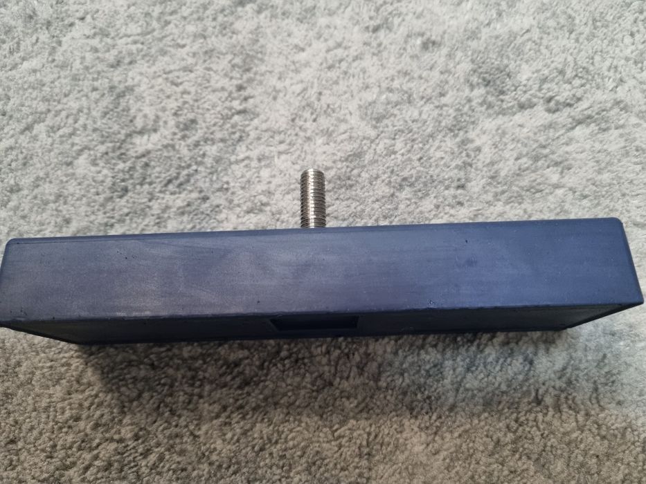 Magnet foarte puternic