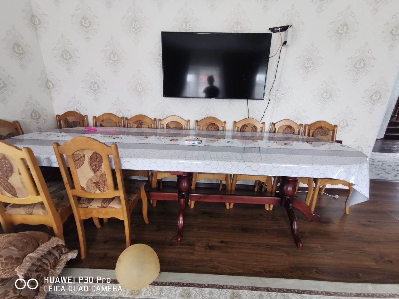 Продам стол раздвижной
