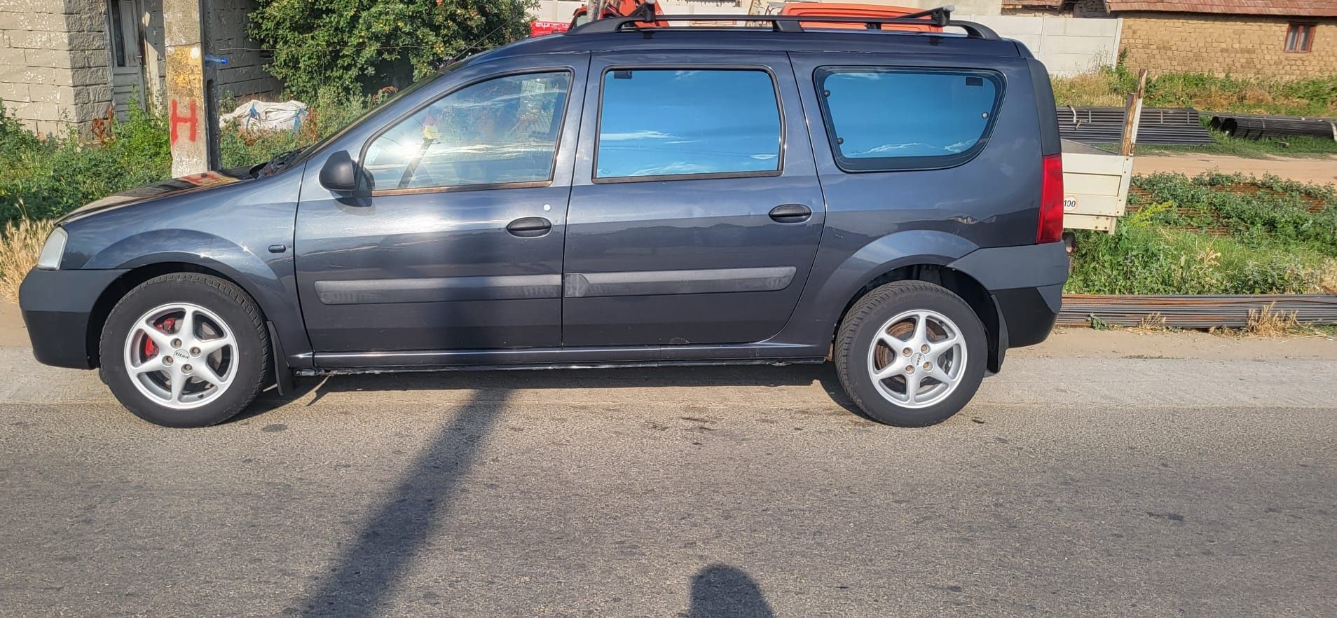 Logan MCV, 1.6 16V 7 locuri