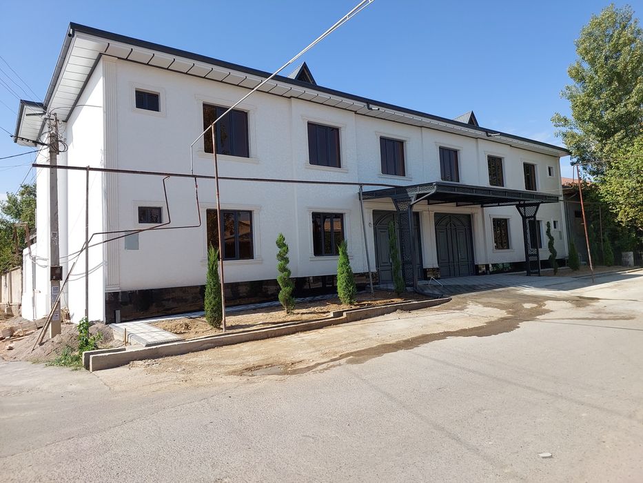 Срочно 11 хона уй 5 та санузел 2.5 сотих учкахрамондан 5 км кирганда