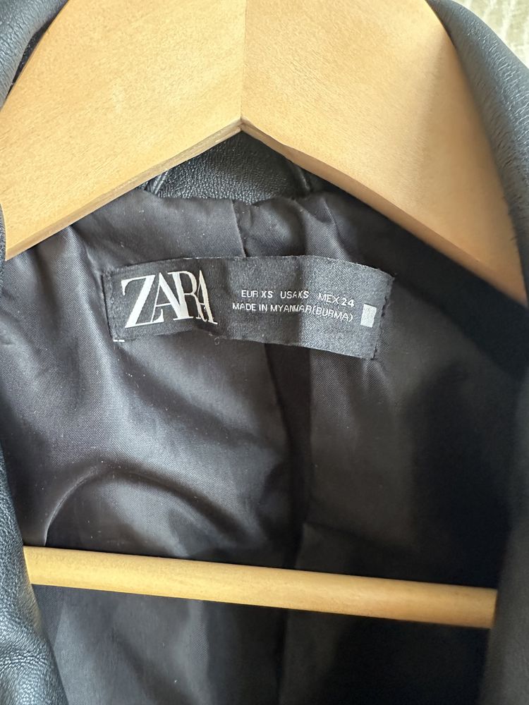 Куртка zara в байкерском стиле