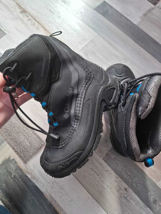 Ghete columbia  impermeabile baiat, nr 32, noi