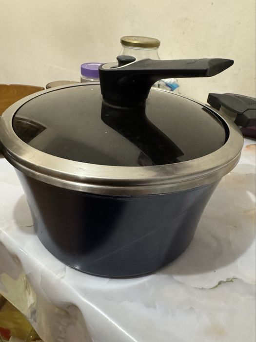 Продам казан Happycall