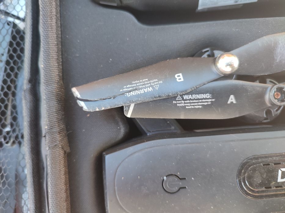 Vând drona funcțională