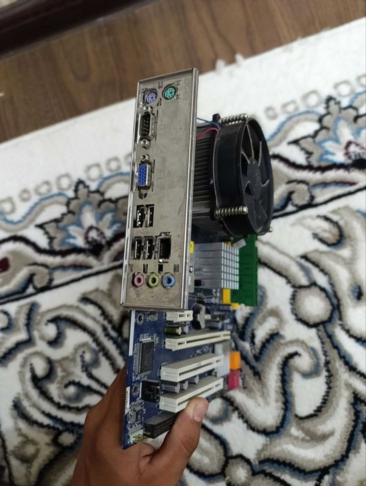 Asrock 945 komplekt