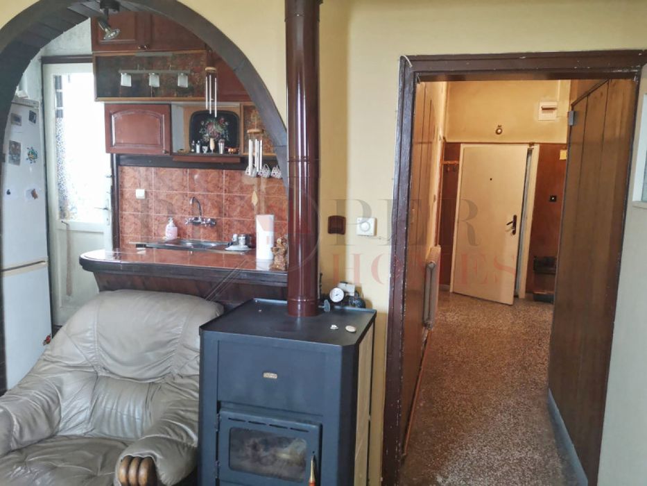 Продава се Етаж от къща в Велико Търново, Варуша - 103 кв.м за 2282 €/кв.м - Снимка #3