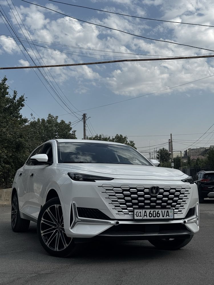 Changan Unik 2022 yil sotiladi 8700 probeg