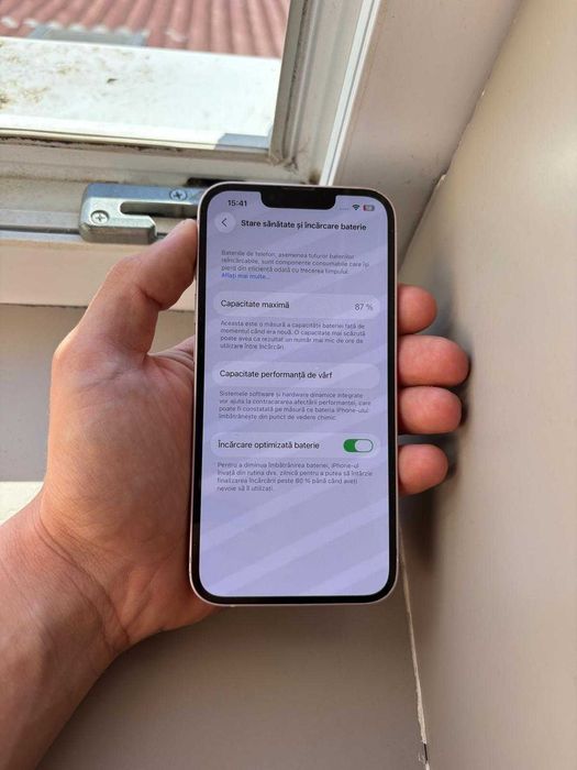 iPhone 13, Pink, Memorie 128GB, 87% Baterie, iOS 26 - FRUMOS CA NOU