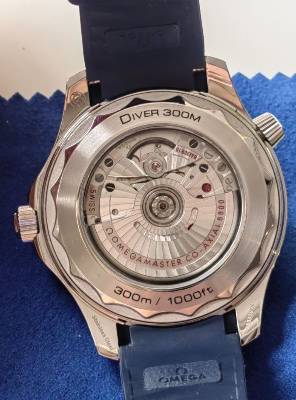 Продавам автоматичен часовник Omega Ultra Deep