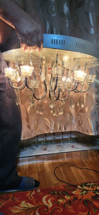 Продпм люстру рабочая