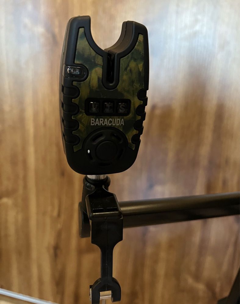 Set Rod Pod 4 posturi EastShark + Set 4 Senzori Baracuda + 4 Swingheri