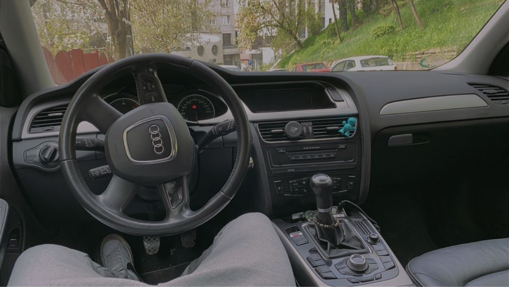 Audi a4 b8, motor 2.0 D, 143 cai ,singurul proprietar