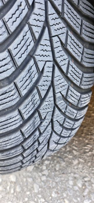 Гуми 205 55 16 continental зимни 2 бр