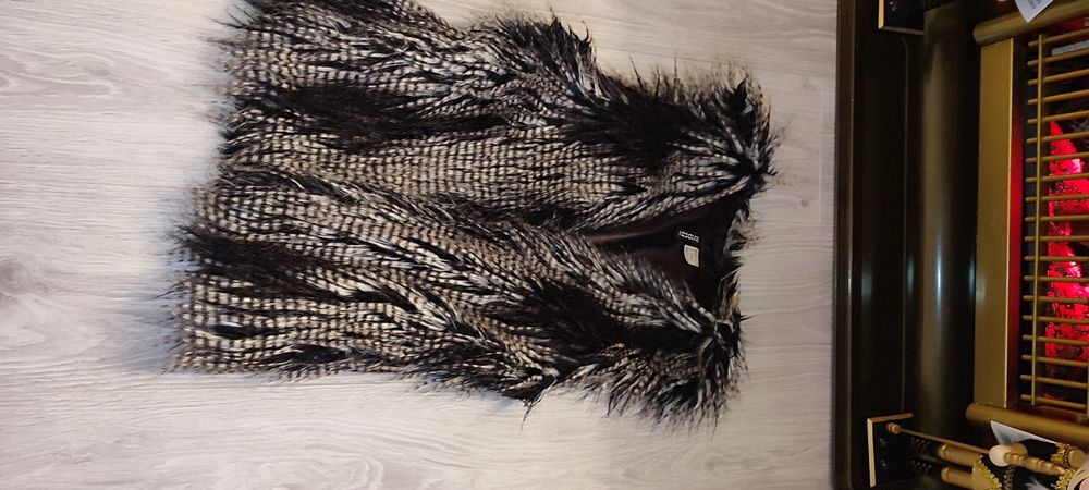 Vestuta/bolero blană gri cu negru, HM Divideo, model actual, marime XS