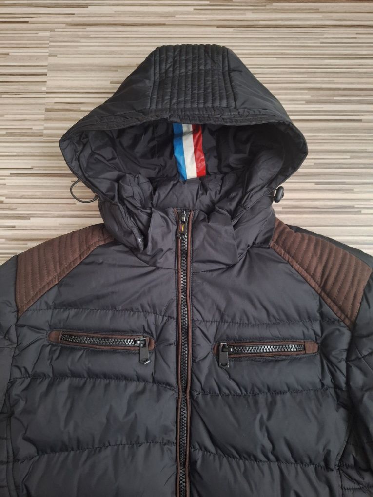 Geacă groasă Hikis mărime XL.
