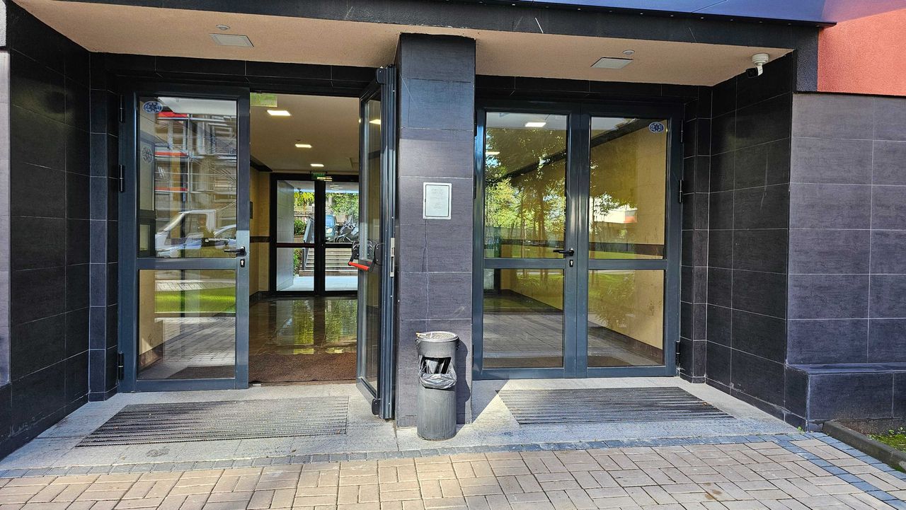 Продава се Четиристаен апартамент в София, Лагера - 163 кв.м за 2300 €/кв.м - Снимка #6