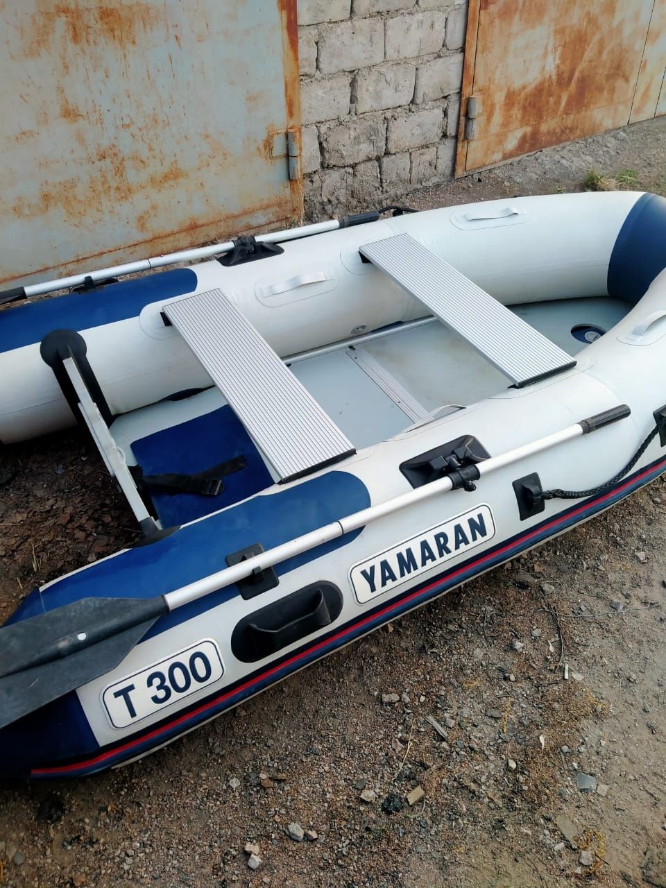 Продам лодку надувную ПВХ. T300 YAMARAN