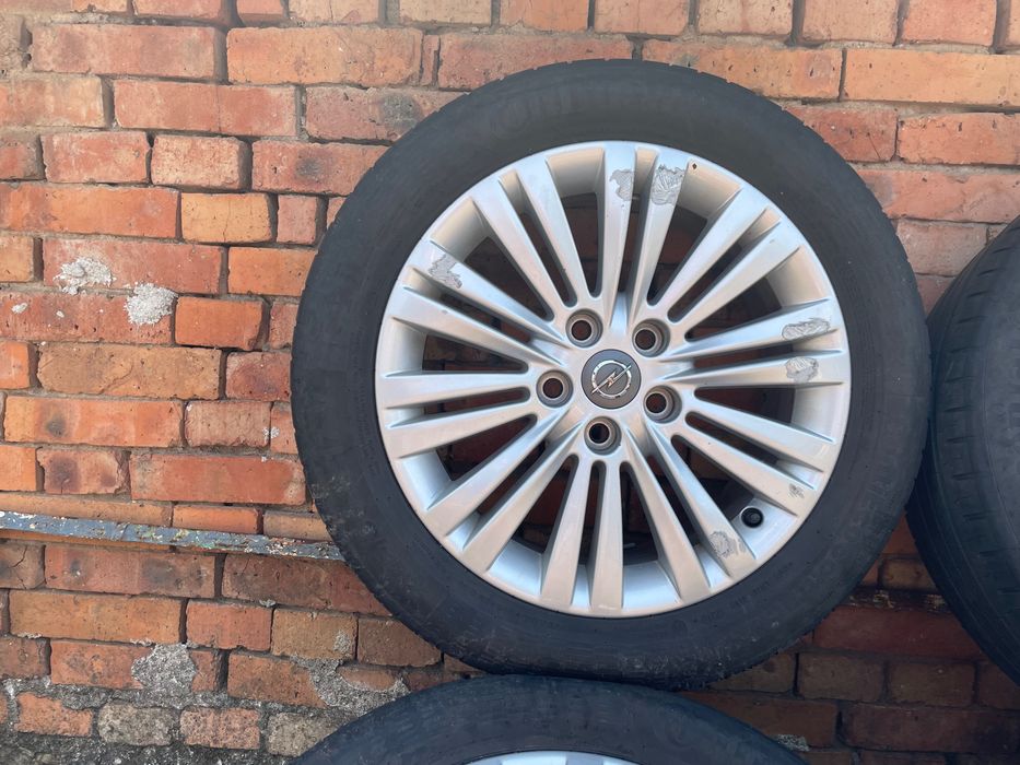 17 Ал. джанти с летни гуми Опел