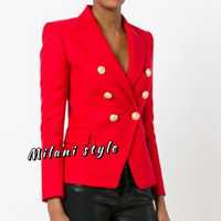 Продам красный пиджак новый