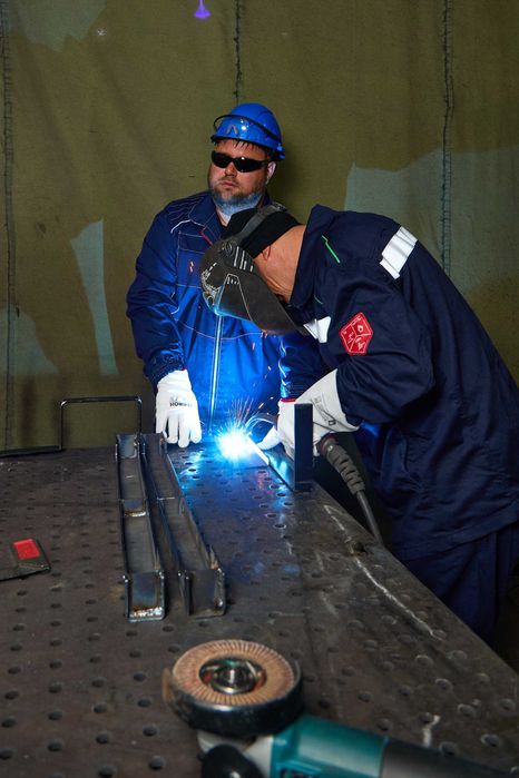 Работа с металлом, (лазерная резка-сварка-чистка) гибка металла