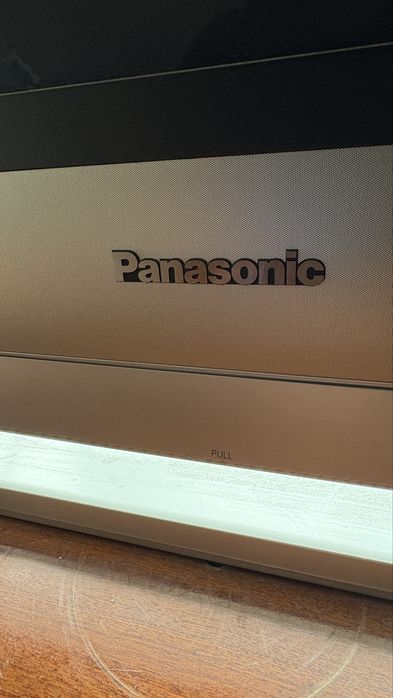 televizor panasonic 37”