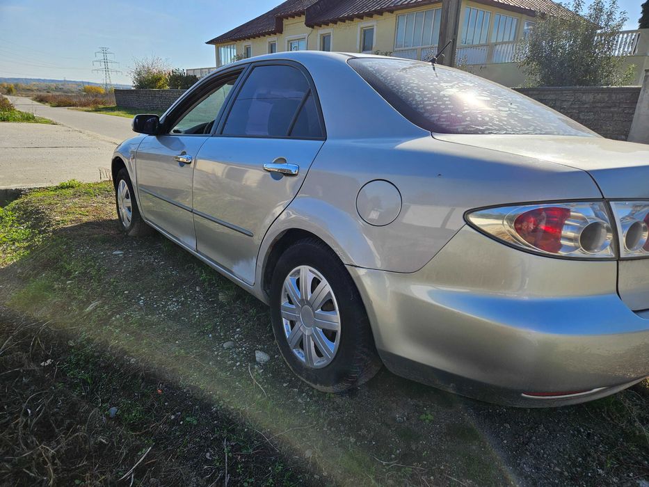Mazda 6 - 2.0 diesel - an 2003 - 240.000 km