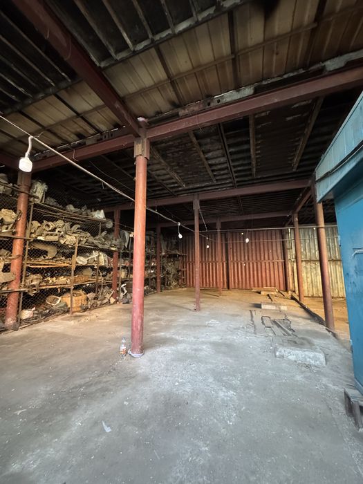 Аренда склада 110 кв (возле СтройСити) Есть офисы