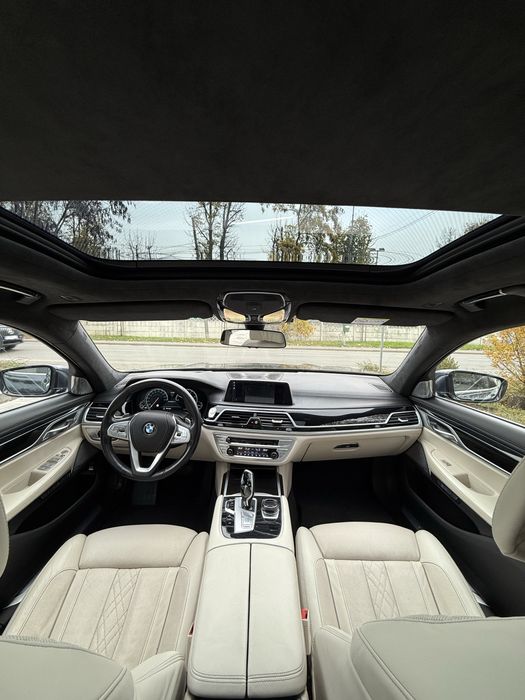 BMW 750LD 2017 individual 4 locuri SKY LOUNGE