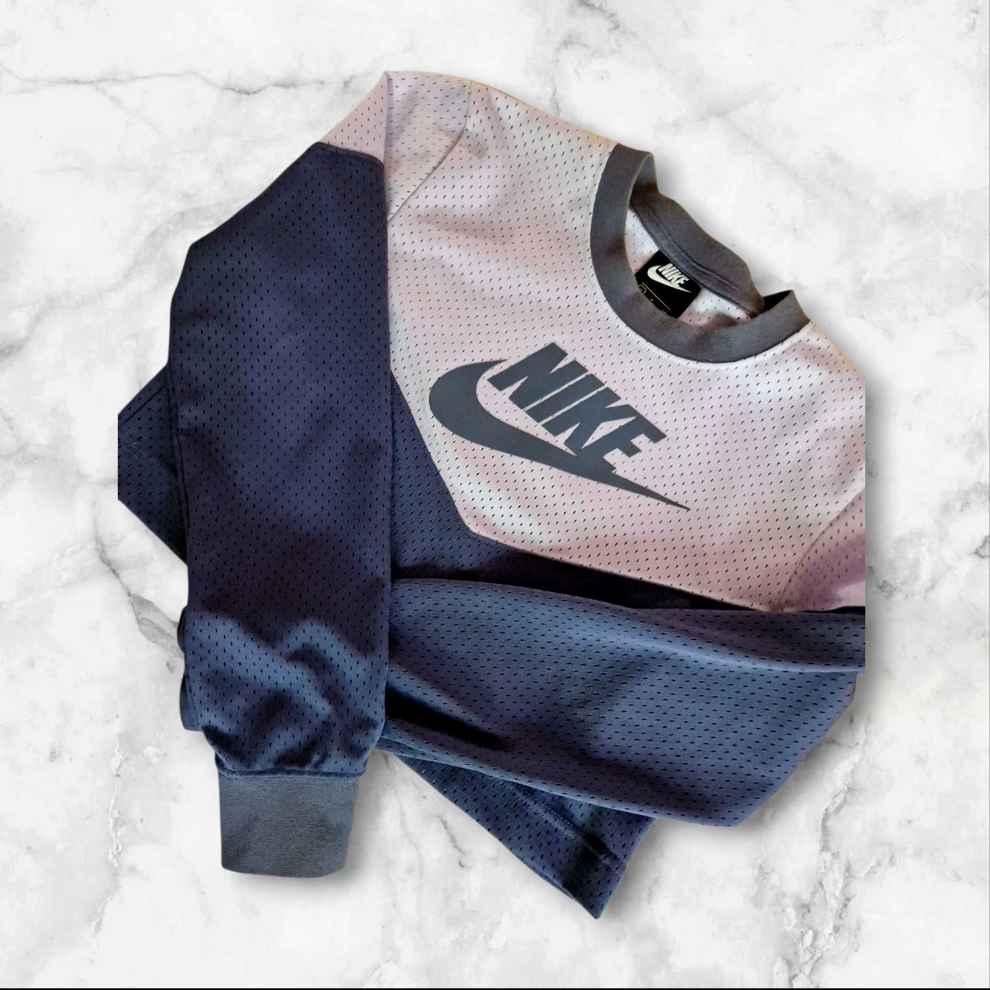 Зимна блуза NIKE
